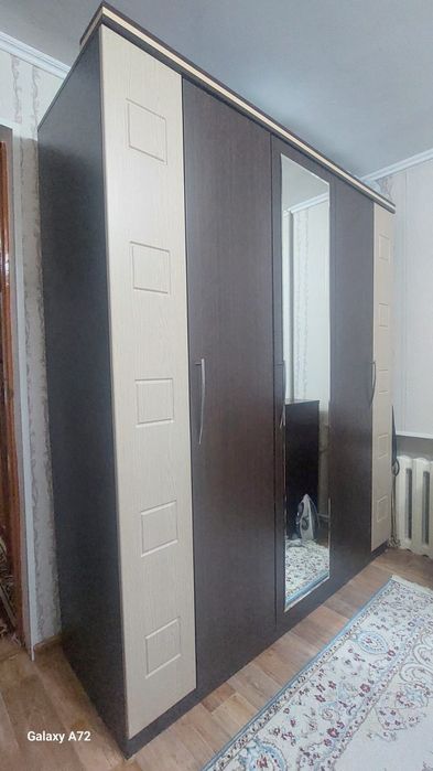 Шифонер продается в отличном состоянии