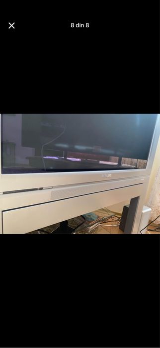 Televizor PHILIPS non-smart TV