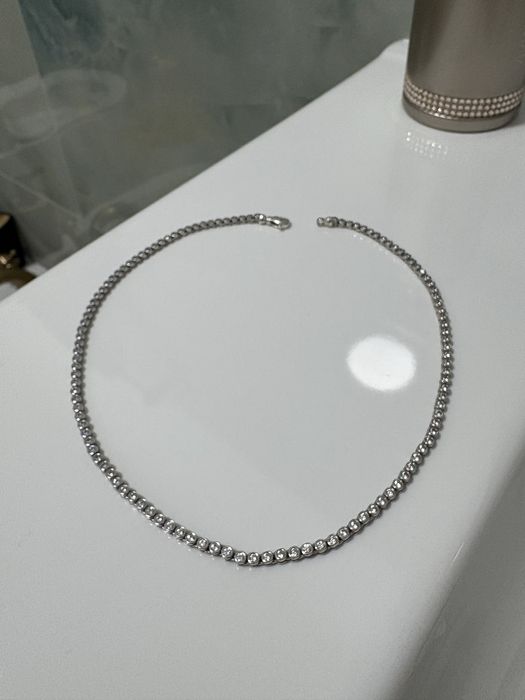 Lantisor Tenis deosebit