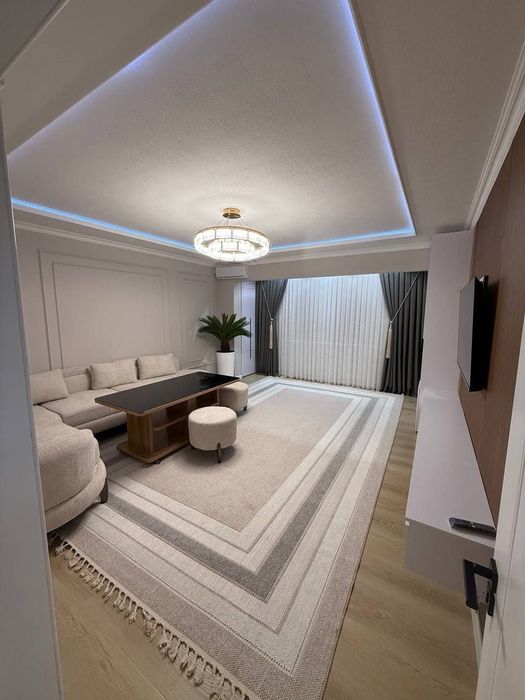 Продается 3-х комнатная улица Нукусская Ор-р бутик Гламур