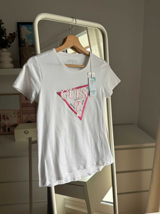 Tricou Guess nou fata