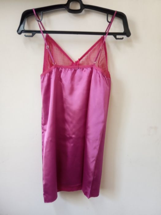 Женский пеньюар,