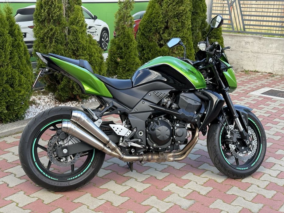 Kawasaki Z 750,Motocicleta este în stare bună,Kilometraj 19.500 km Performanţă 78 kW 106 CP