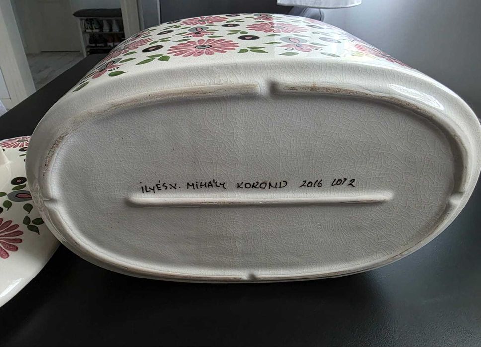 Cutie pentru pâine, ceramică de Corund, lucrată manual