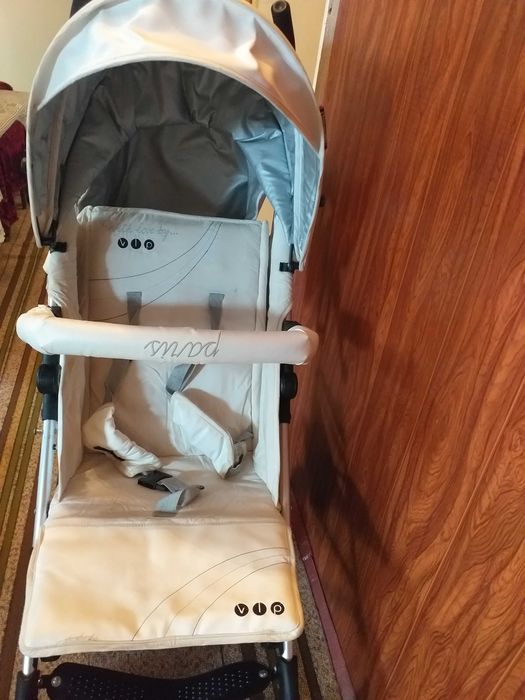 Количка бяла лятна