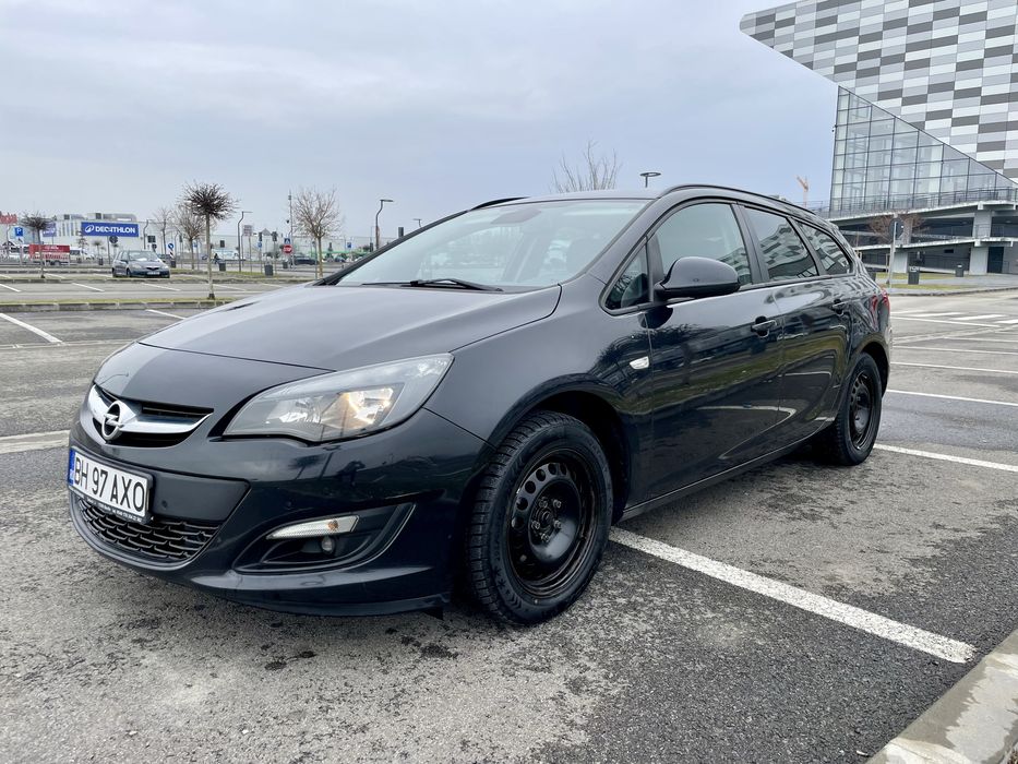 Opel Astra 2015 automata