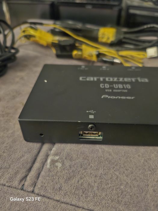 Pioneer carrozzeria CD-UB10