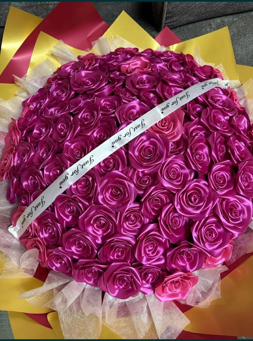 Атласные розы 200тг