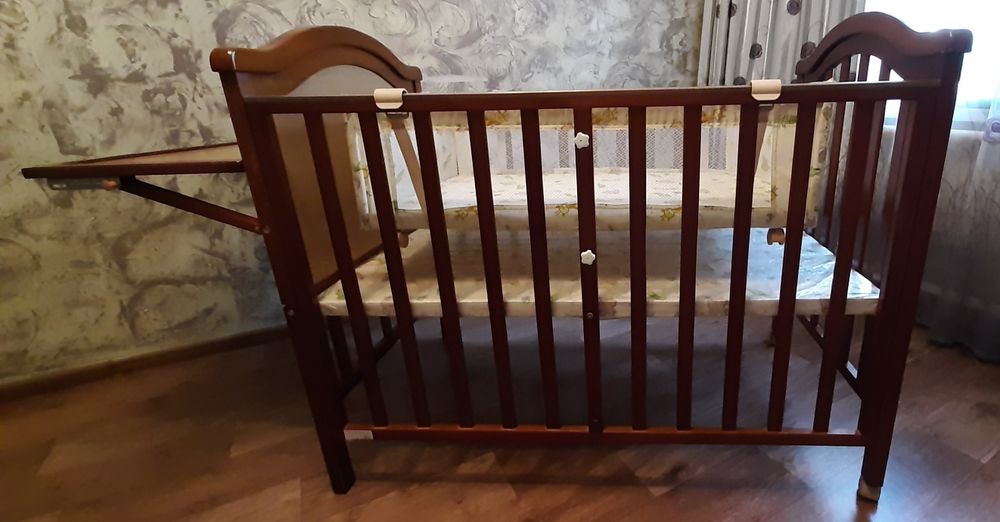 Продам детский манеж.