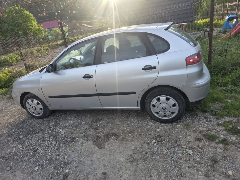 Seat Ibiza an 2003, 1.2 Benzina
