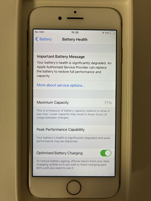 Лот 4 бр. iPhone - 2 x iPhone SE 2, iPhone 7, iPhone 5