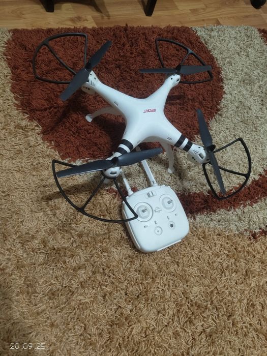 Dronă Stunt (ieftina)