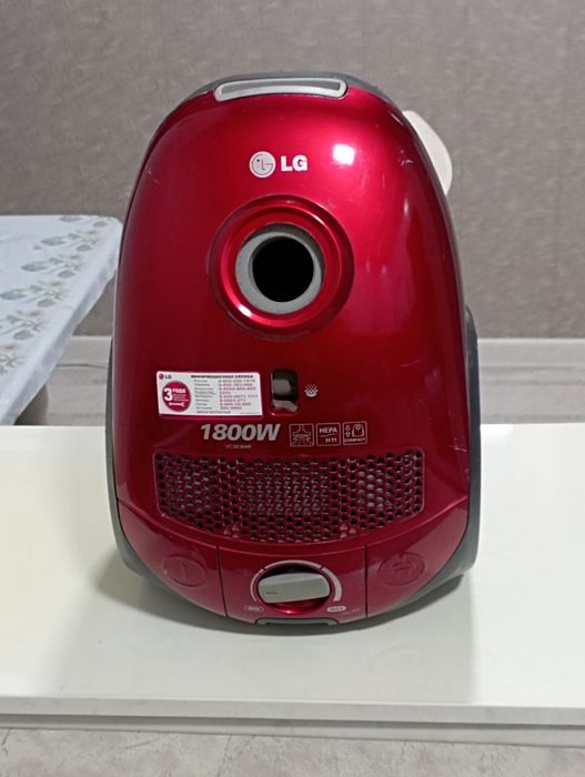 Пылесос LG VC38384