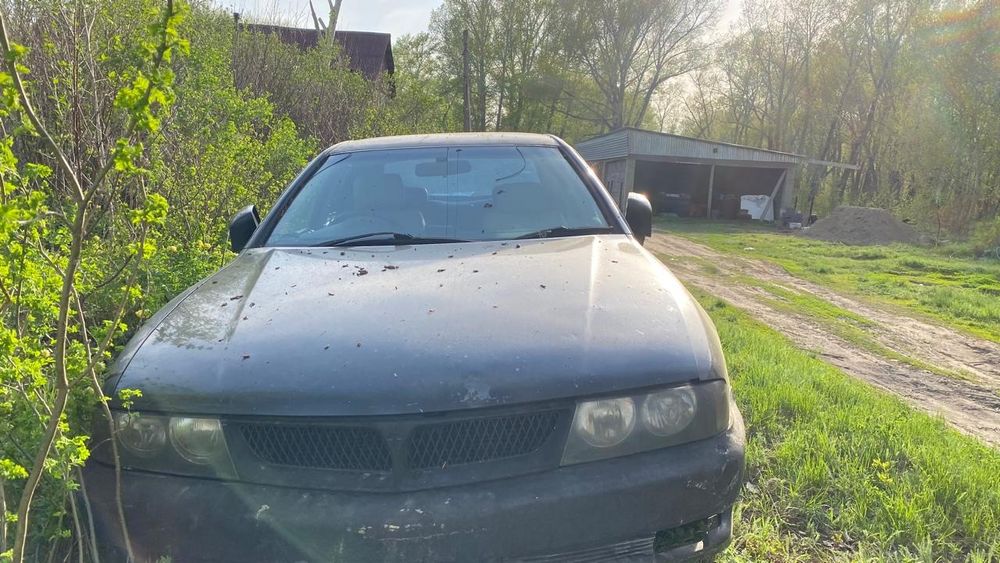 Mitsubishi Diamante 1998 г.
