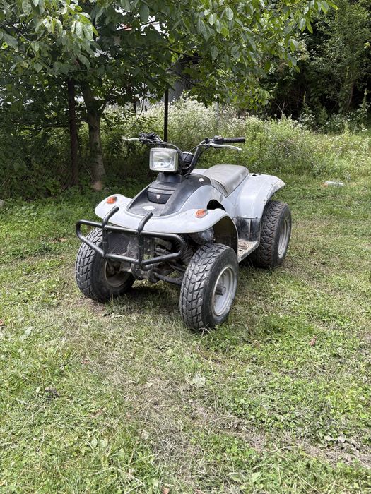 Vând atv e-ton 150 cc pret castană
