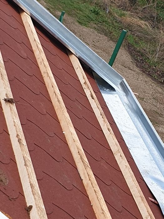 Ремонт на покриви,Хидроизолация,Тенекеджийски услуги,Навеси,Нови покри