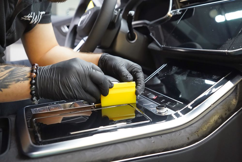 Бронь плёнка на автомобиль