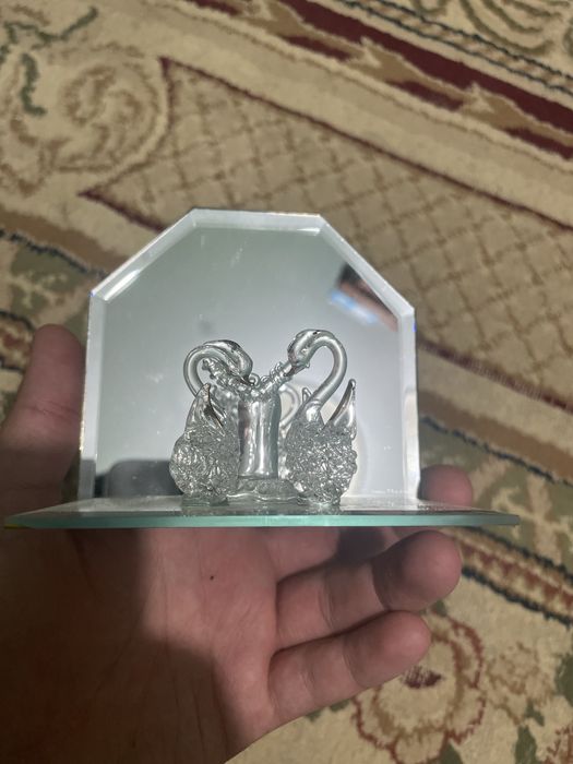 Чиройли сувенир сотилади.