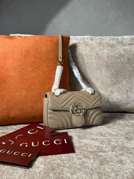 Сумка Новая Gucci Гучи GG Marmont Small 23 см коричневая