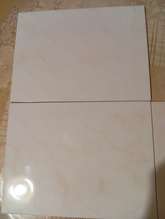 Италиански Фаянсови плочки 33/25см - 4.80 квм