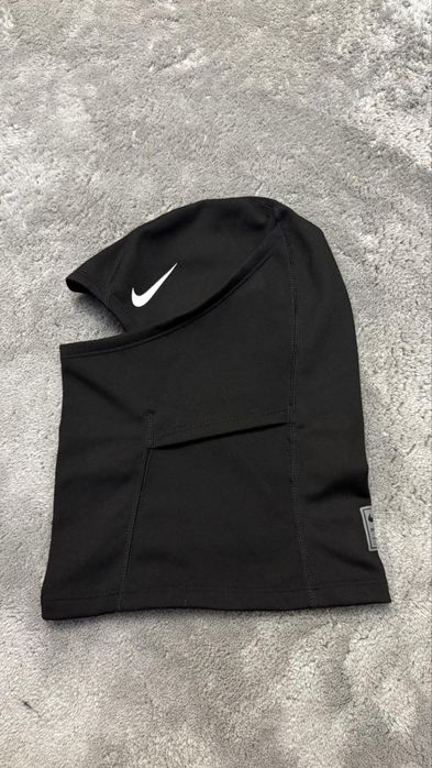 Маска Nike Pro Therma-FIT Hood - Чисто Нова