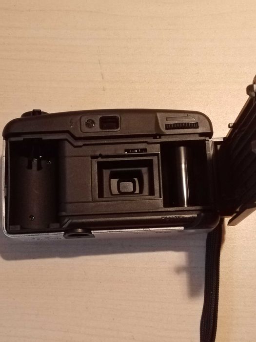 Фотоаппарат пленочный  " Elenberg" {мыльница}