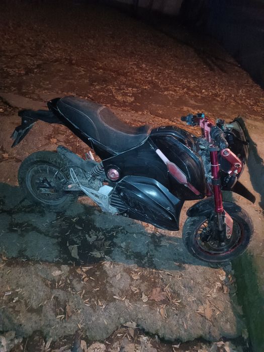 Продаю мини электробайк 2000watt 72v 60v .