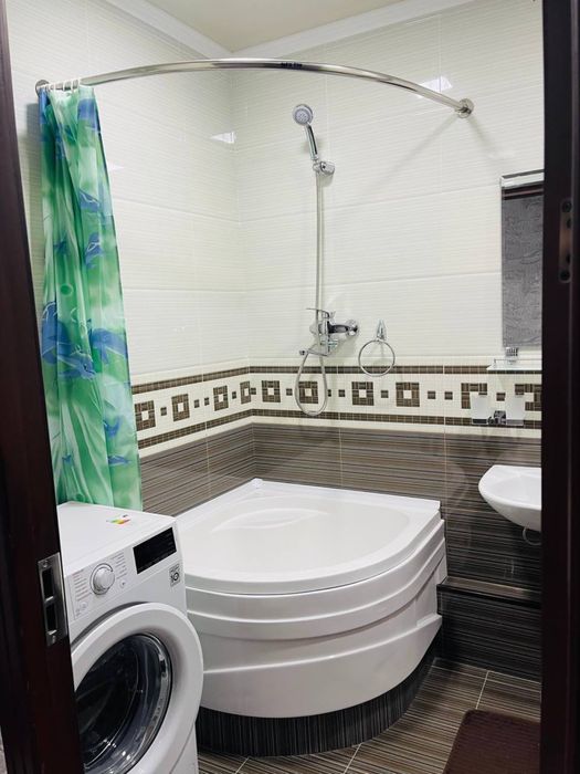 Срочно сдаётся 3х 10микрарайоне Люкс квартира