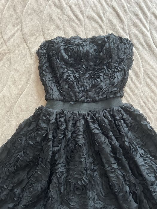 Официална рокля