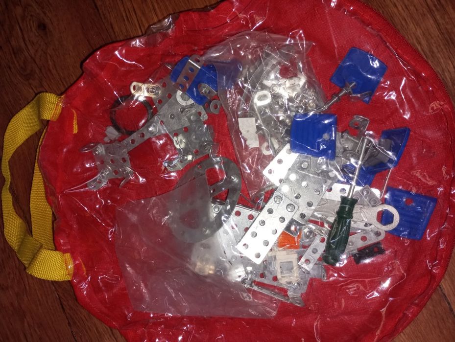 Конструктор металлический