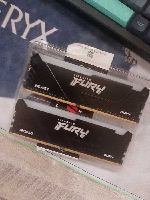оперативная память fury kingston 32 GB 2x16