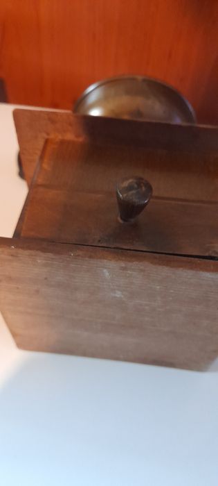 Ретро френска дървена мелачка за кафе черен пипер и др .