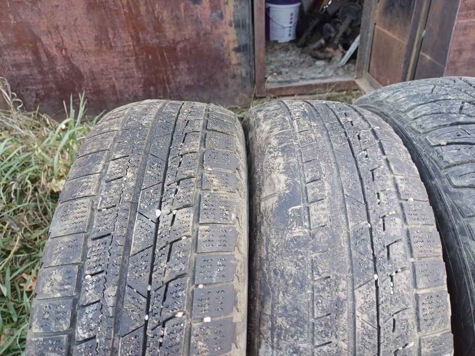 Продам зимние шины