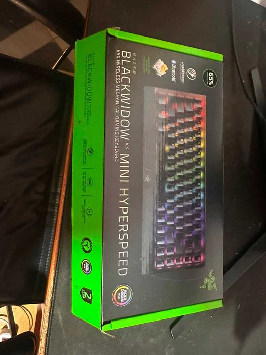 Razer BlackWidow Mini HyperSpeed 65% Wireless Практически новая