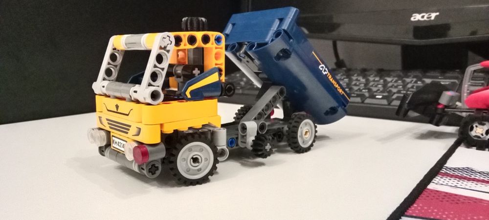 Придем лего техник