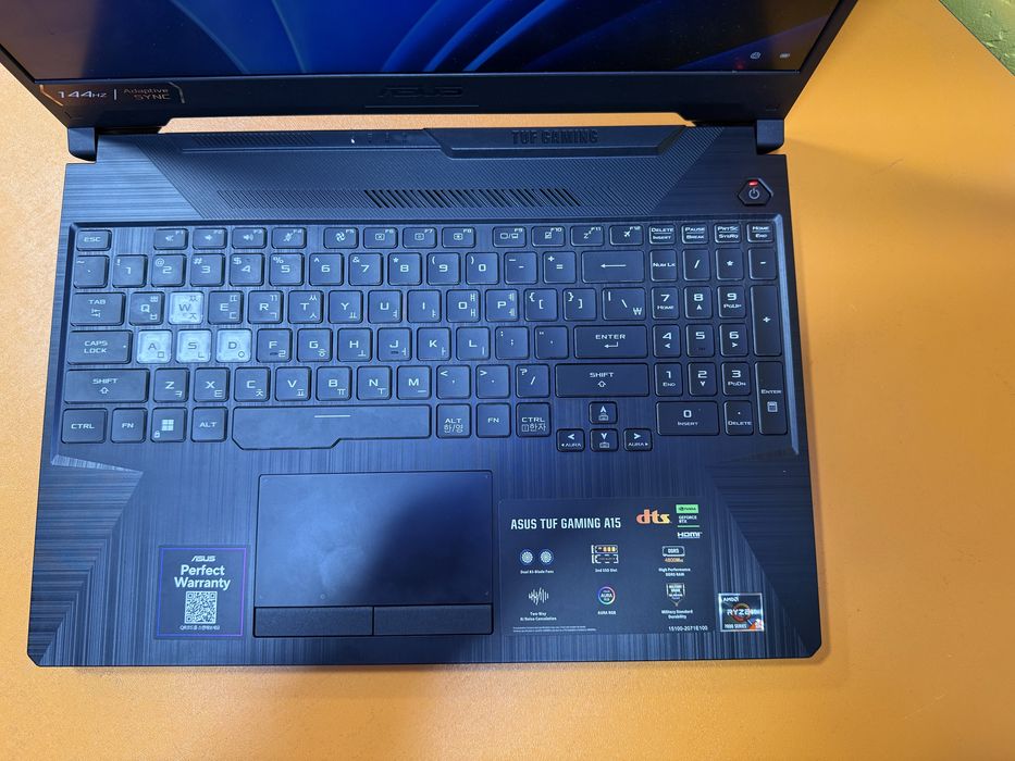 Продается ноутбук