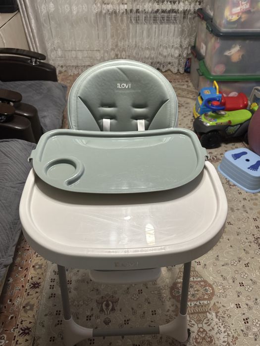 Стульчик для кормления. Детский стульчик