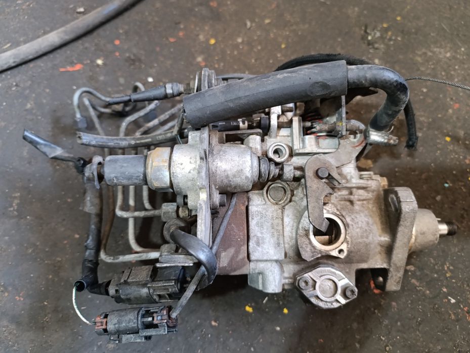 Аппаратура на Nissan Serena 2.3л