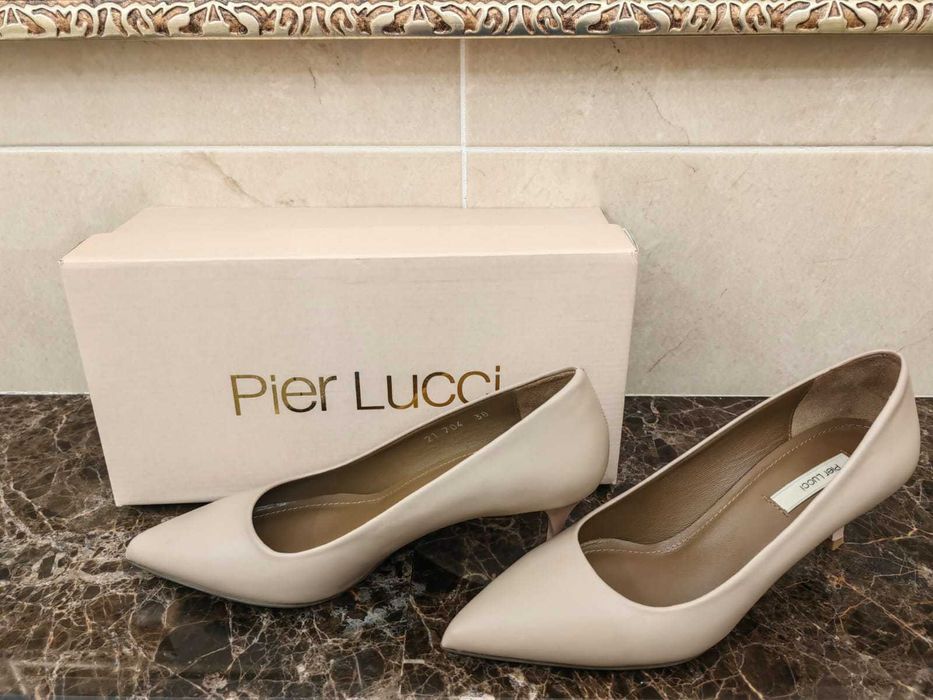 Классические лодочки из натуральной кожи