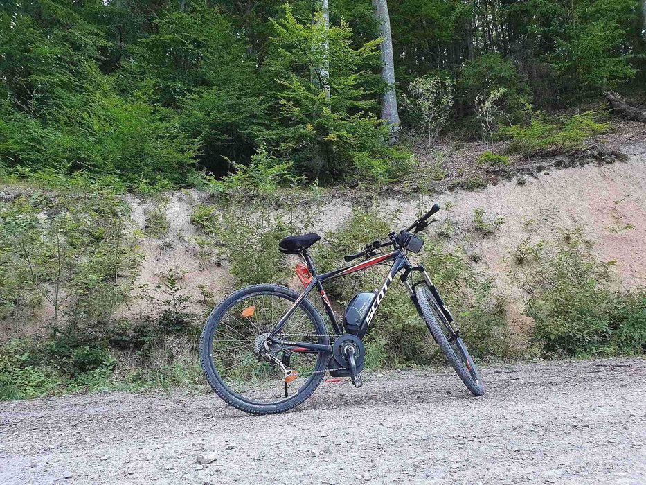 Bicicletă electrică munte / oraș MTB Scott 29" L cu motor Bosch