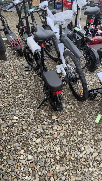 Cărucior electric nou