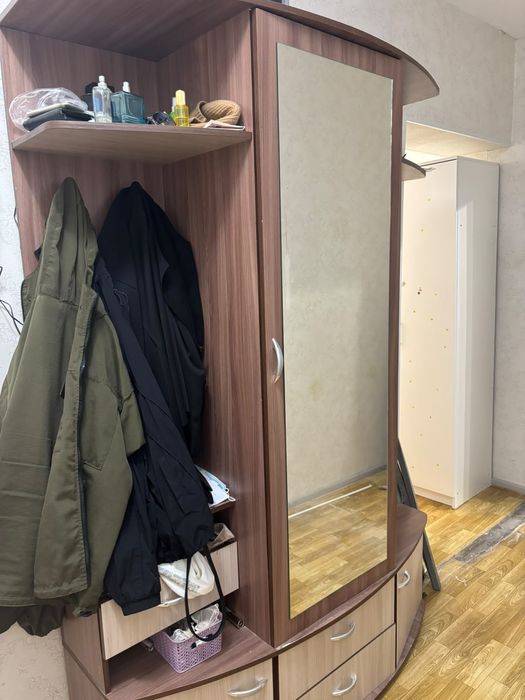 Срочно продам прихожую