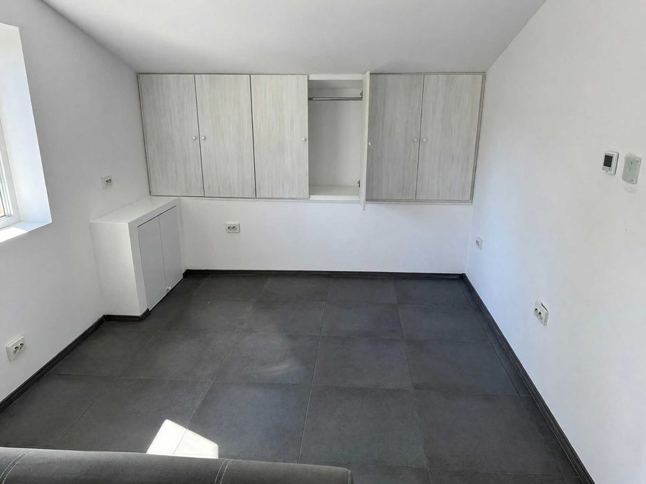 Дава се под наем Тристаен апартамент в София, Свобода - 75 кв.м за 560 € - Снимка #7