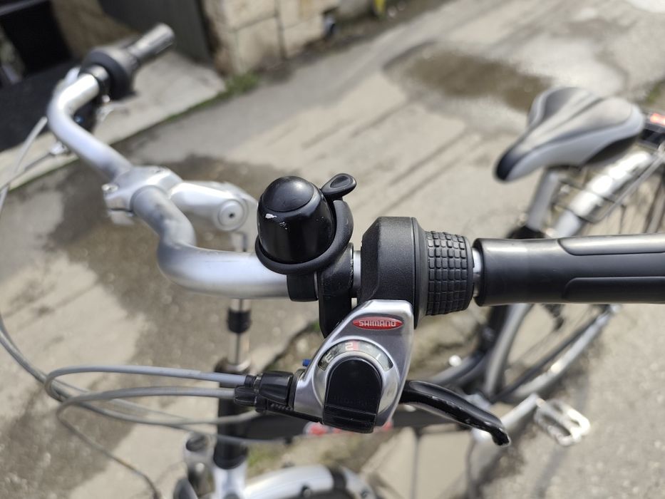 Damă 28 cu 21 viteze