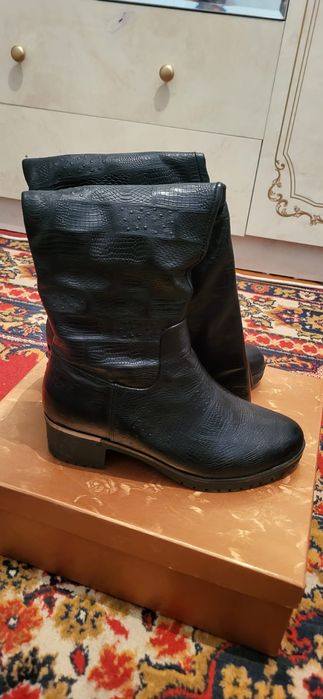 Сапоги     натуральная кожа