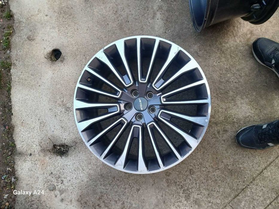 Jetour X90 diska sotiladi