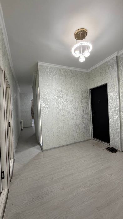 5-mkr tomondan 3xonalik tayyor kvartira sotiladi srochno arzon №42