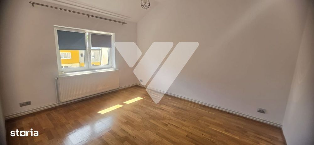 Apartament 2 camere etaj 3 bloc cu acoperis Cisnadie, Sibiu