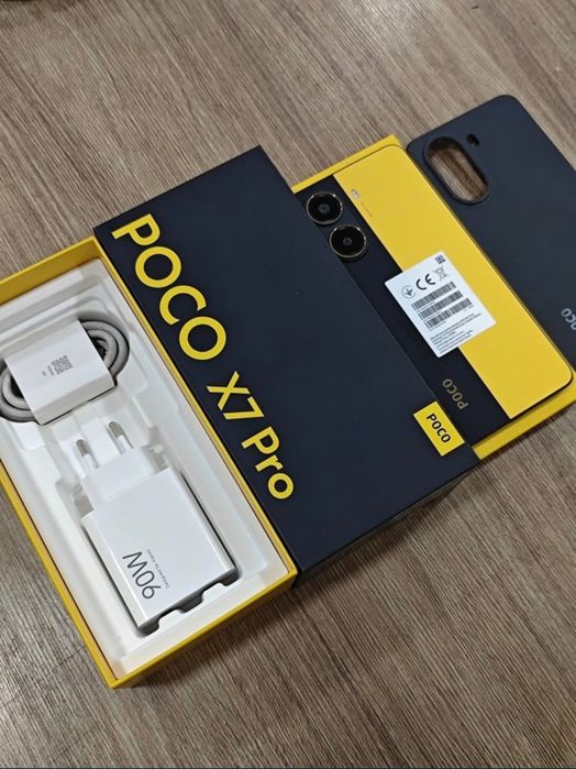 Poco x7pro 12/256 bee