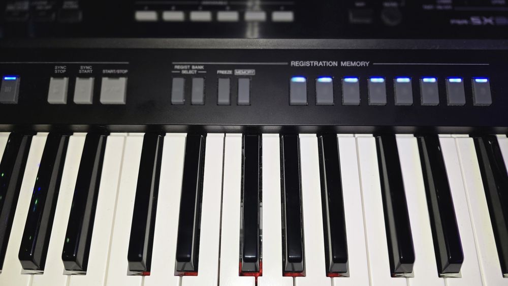 Orgă Yamaha Psr SX 920 În garanție 7700 lei negociabil!